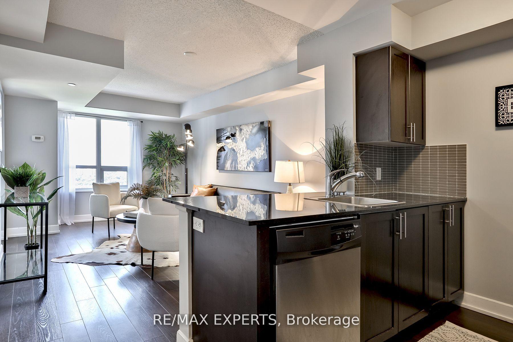 Photo 7 of Unit 2021, 2 Eva Road, Etobicoke, Etobicoke West Mall — HOMEH