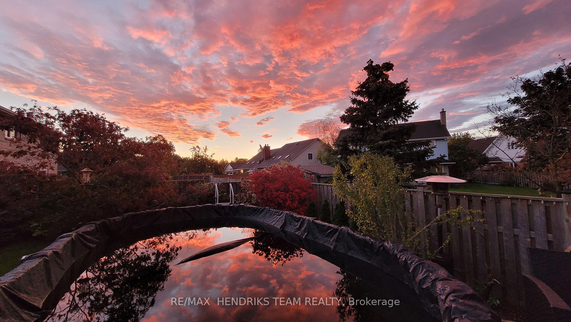 Photo 42 of 12 Stonebridge Gate, St. Catharines, Grapeview — HOMEH