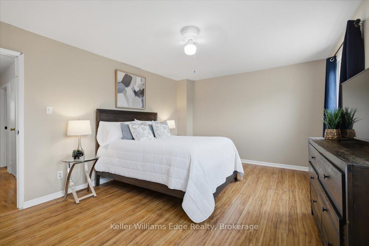 Photo 22 of Unit 4, 1294 Guelph Line, Burlington, Mountainside — HOMEH