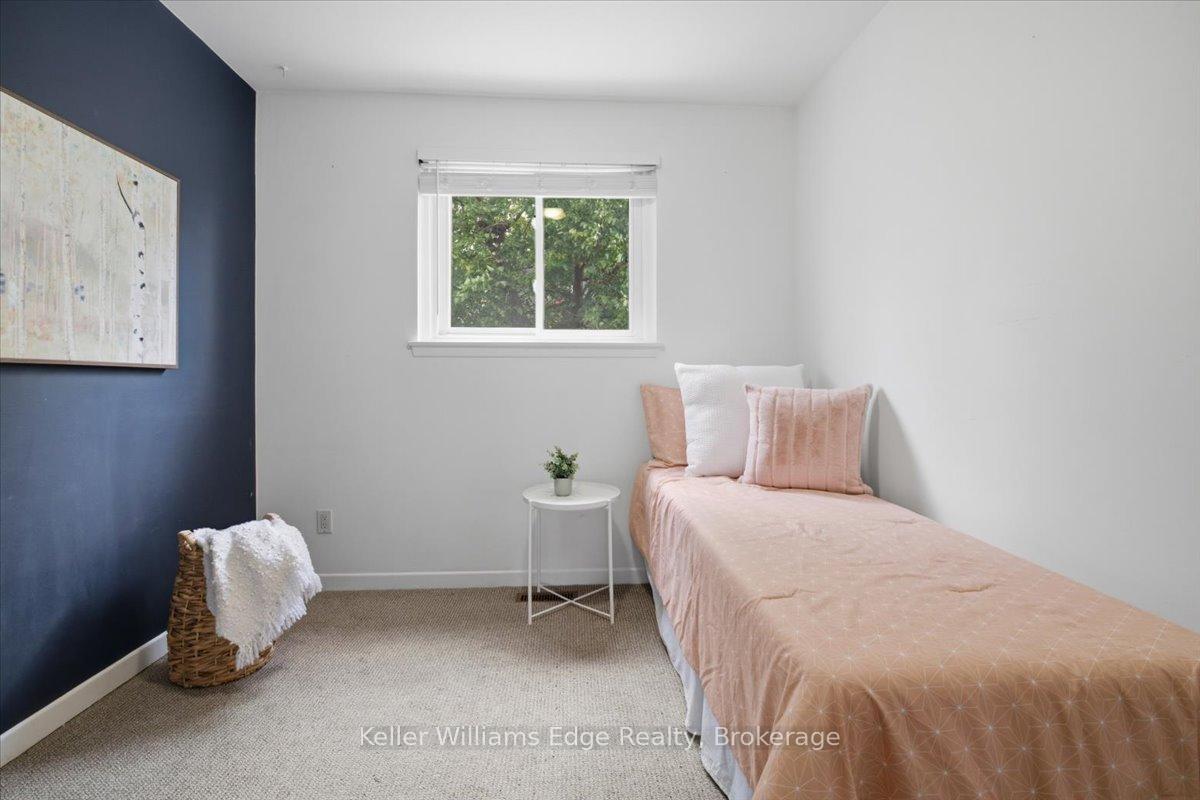 Photo 25 of Unit 4, 1294 Guelph Line, Burlington, Mountainside — HOMEH