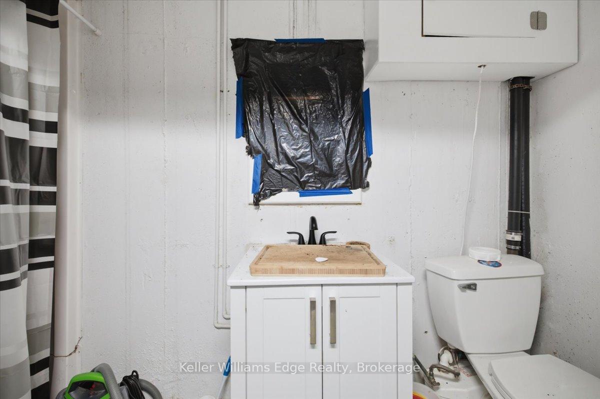 Photo 36 of Unit 4, 1294 Guelph Line, Burlington, Mountainside — HOMEH