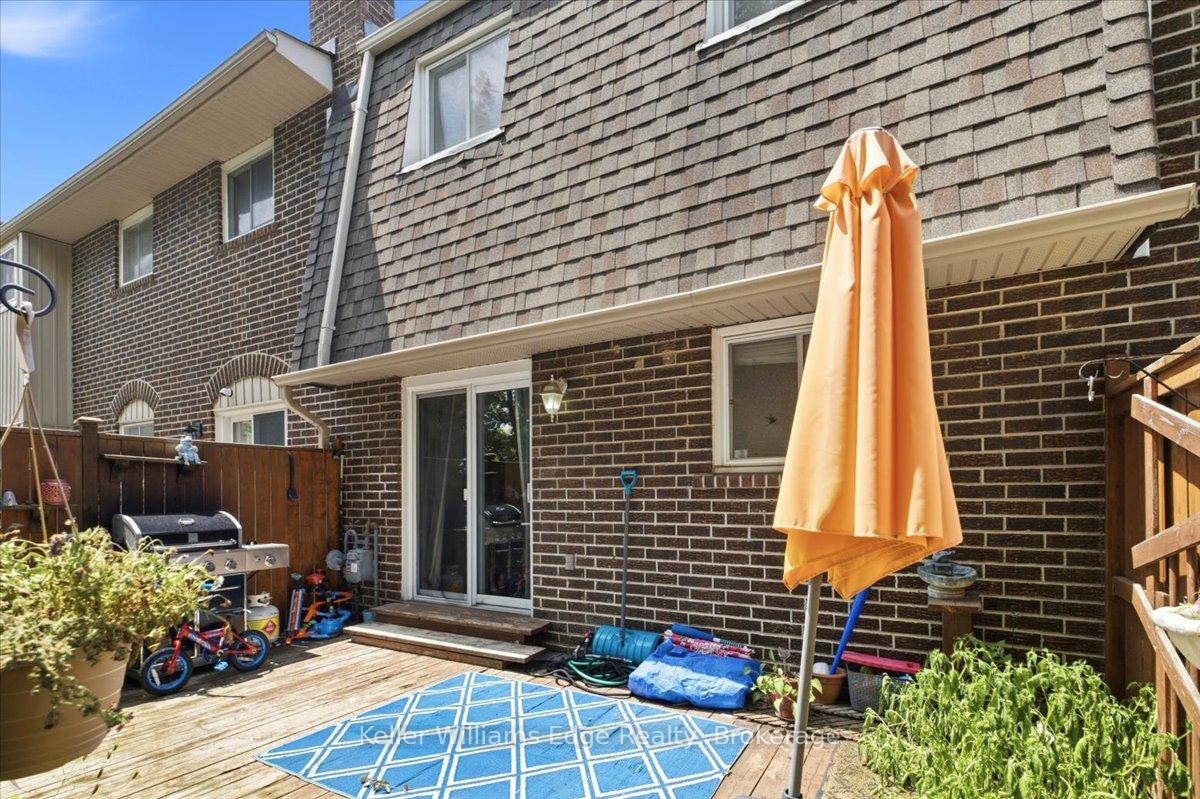 Photo 38 of Unit 4, 1294 Guelph Line, Burlington, Mountainside — HOMEH