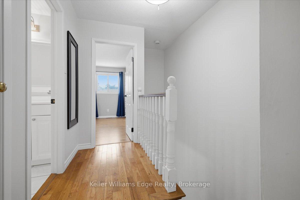 Photo 20 of Unit 4, 1294 Guelph Line, Burlington, Mountainside — HOMEH