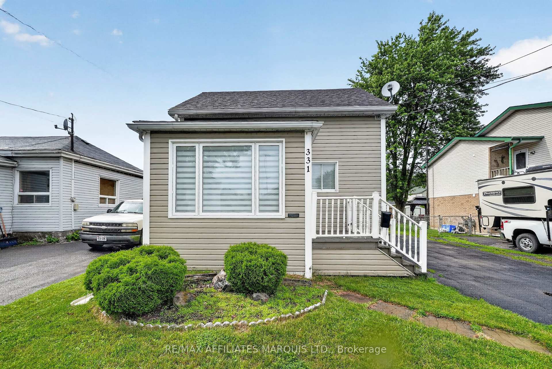 Photo 1 of 331 Sixth Street W, Cornwall, Cornwall — HOMEH