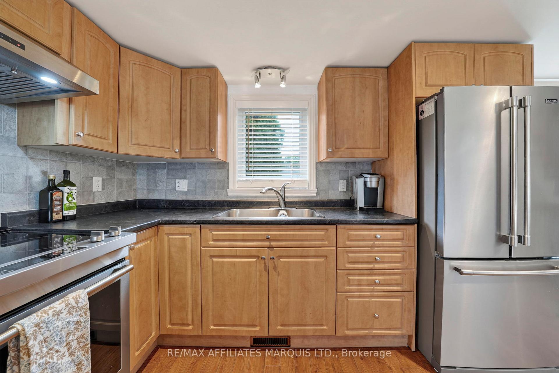 Photo 10 of 331 Sixth Street W, Cornwall, Cornwall — HOMEH