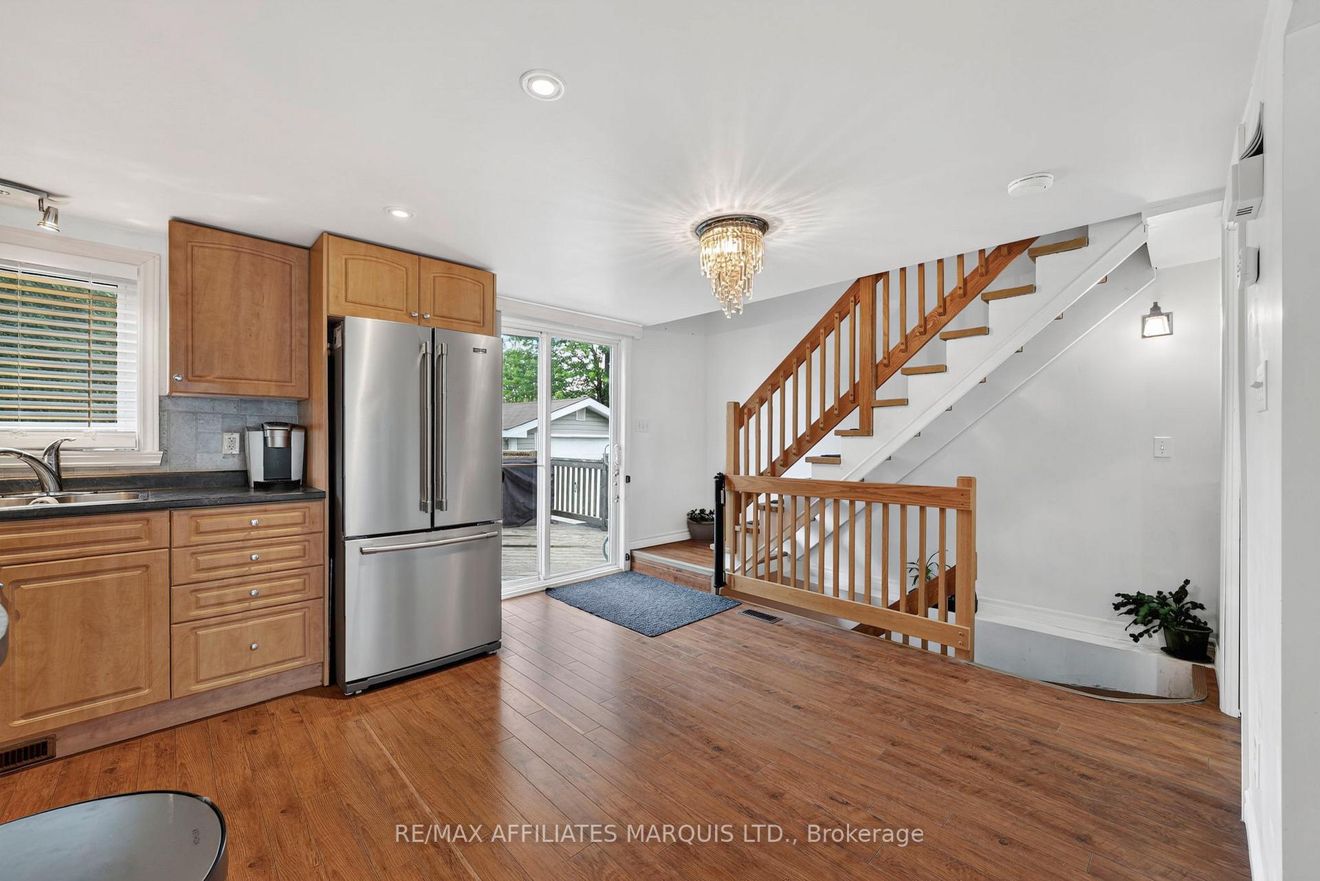 Photo 12 of 331 Sixth Street W, Cornwall, Cornwall — HOMEH