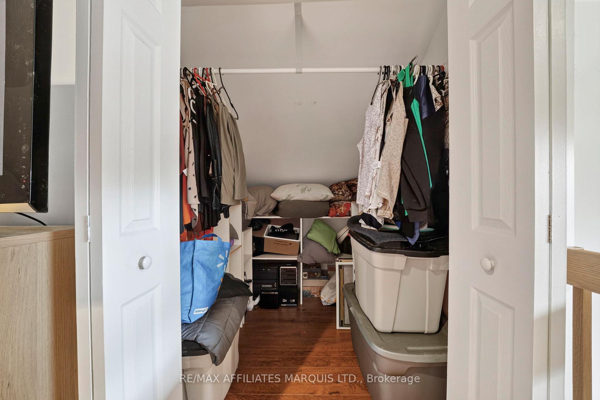 Photo 21 of 331 Sixth Street W, Cornwall, Cornwall — HOMEH