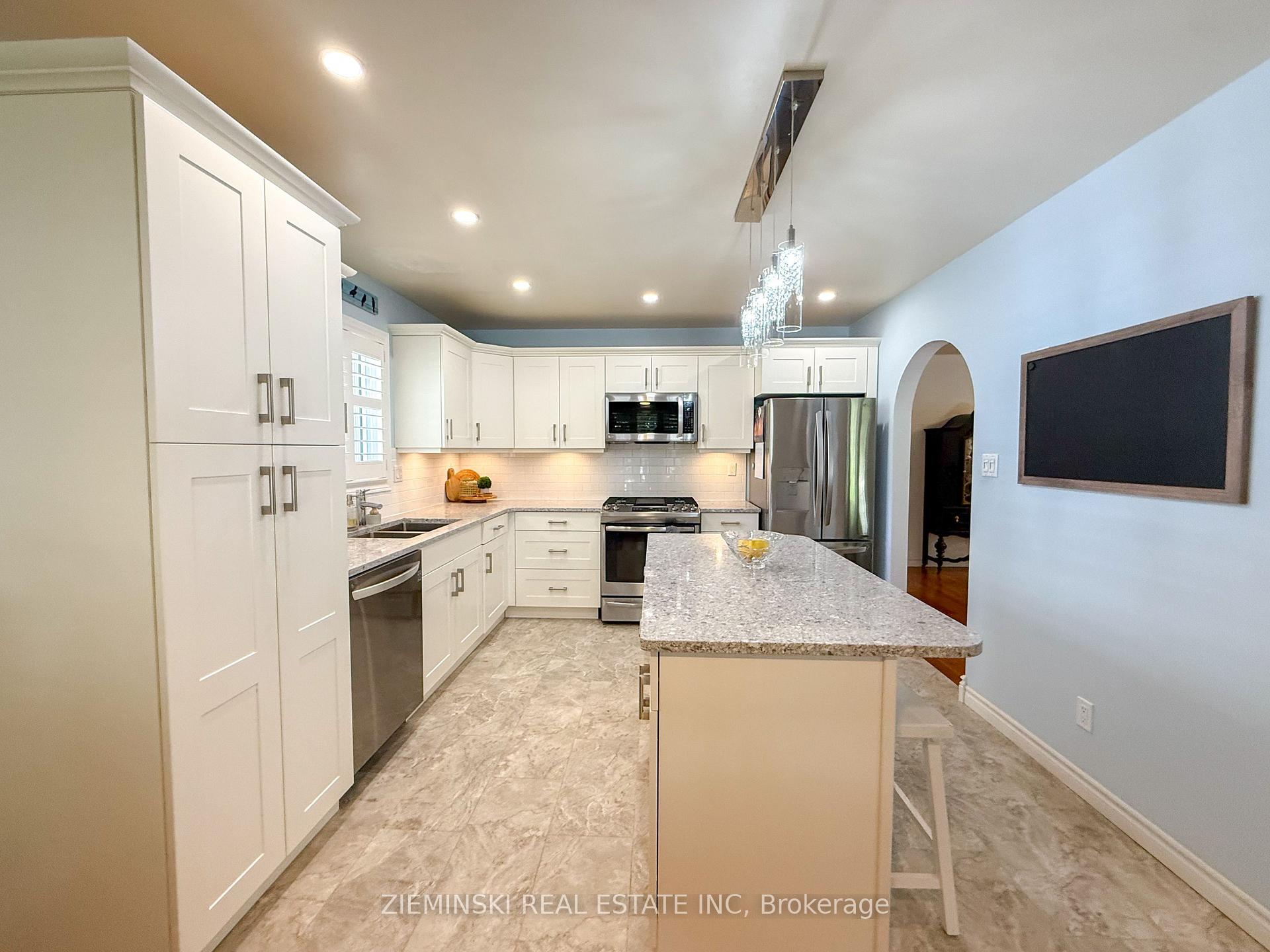Photo 11 of 199 Clement Avenue, Timmins, Porcupine - West — HOMEH