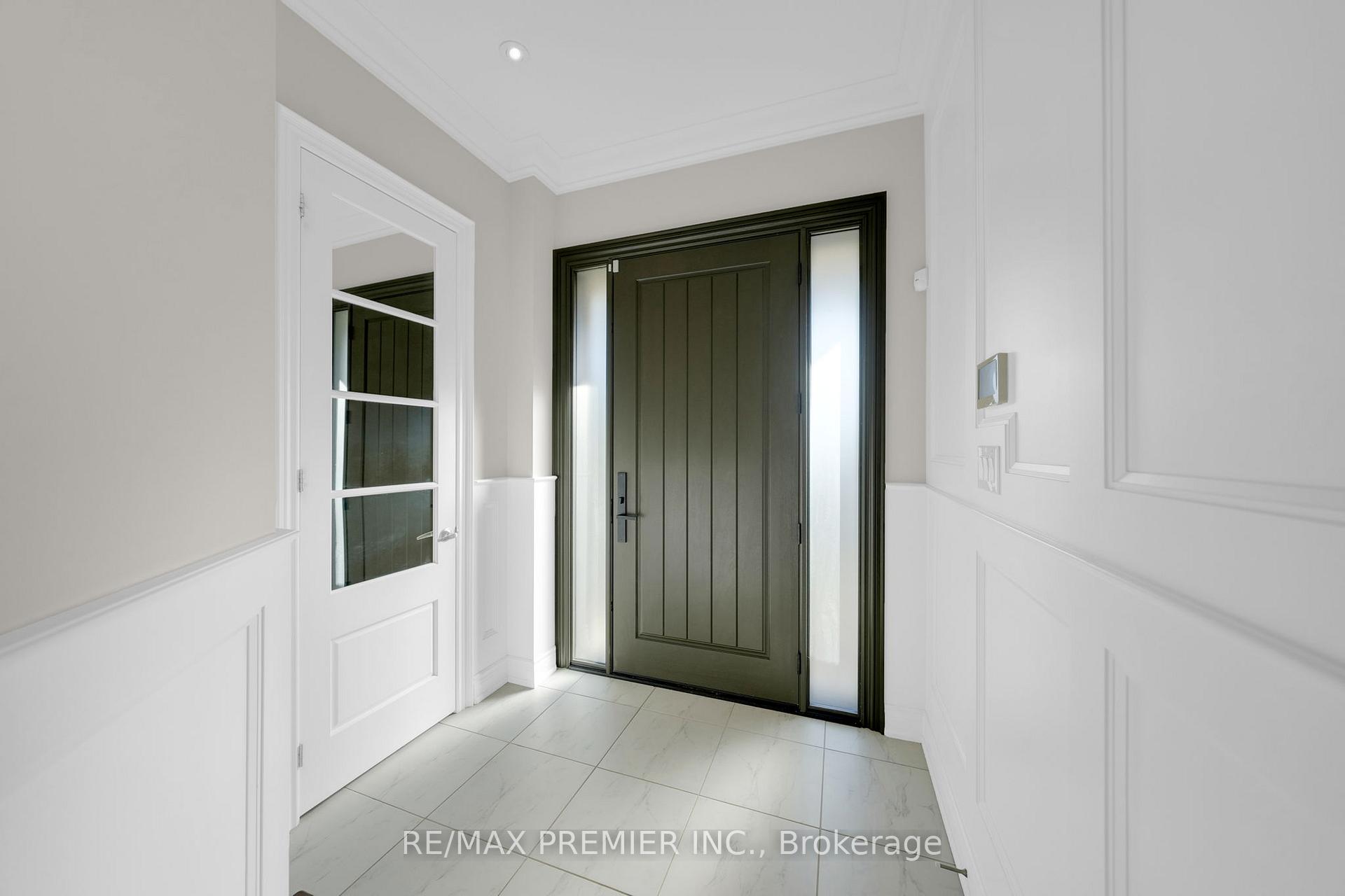 Photo 3 of 67 Garyscholl Road, Vaughan, Vellore Village — HOMEH
