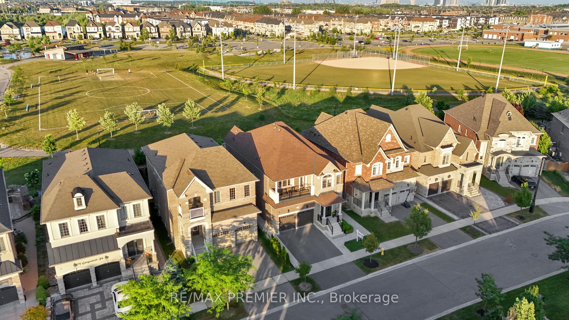 Photo 49 of 67 Garyscholl Road, Vaughan, Vellore Village — HOMEH