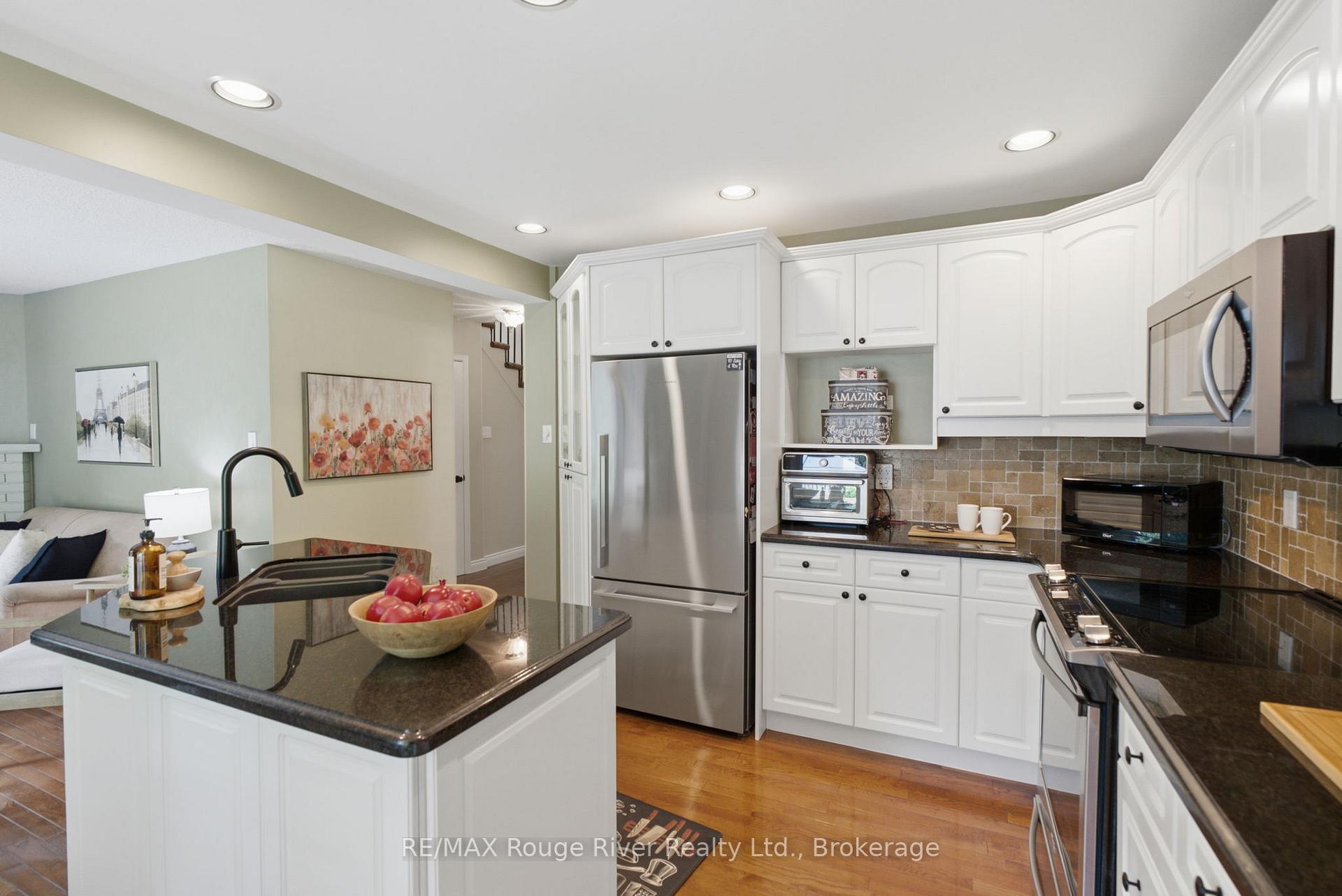 Photo 12 of 115 Pine Hills Road, Whitby, Blue Grass Meadows — HOMEH