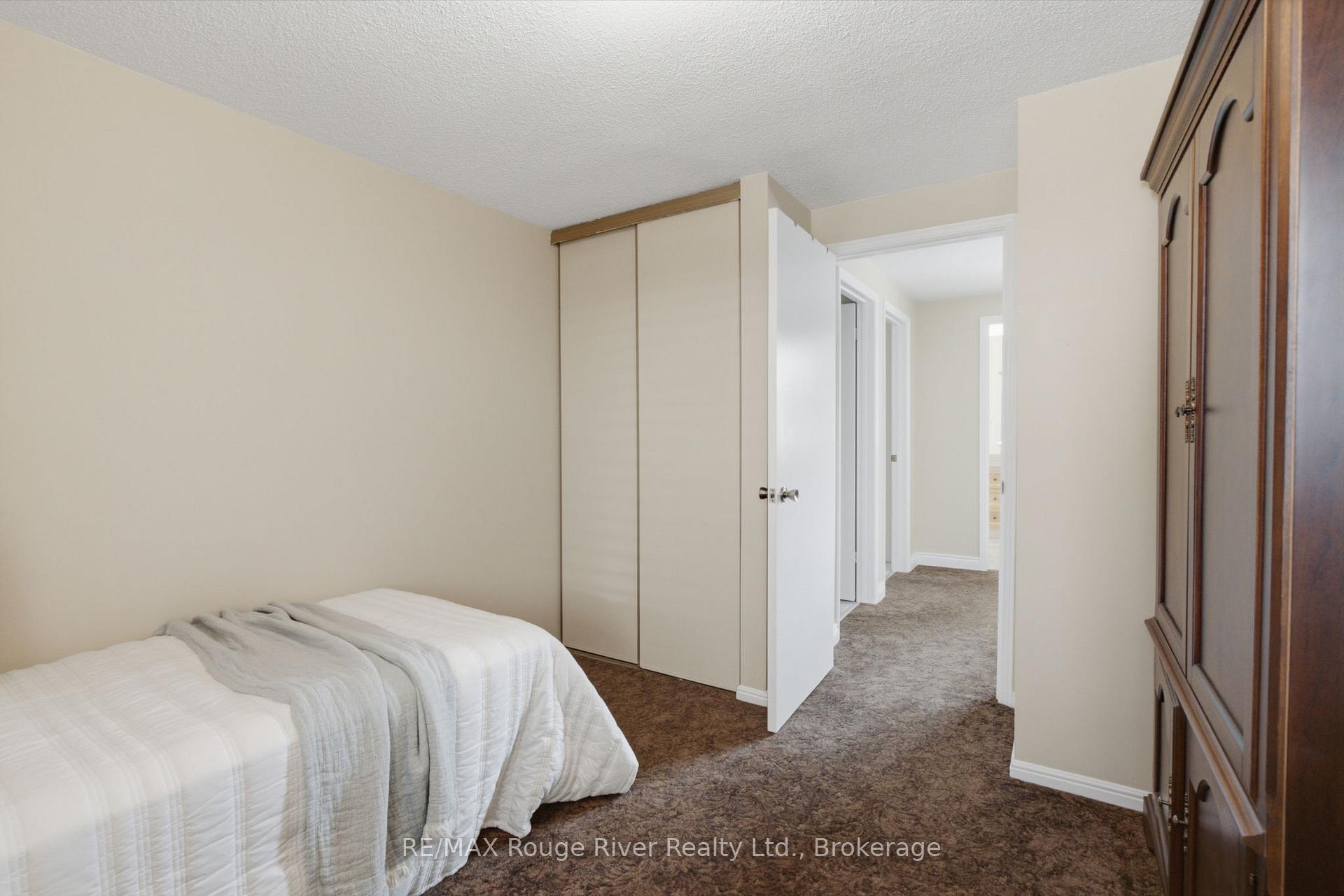 Photo 31 of 115 Pine Hills Road, Whitby, Blue Grass Meadows — HOMEH