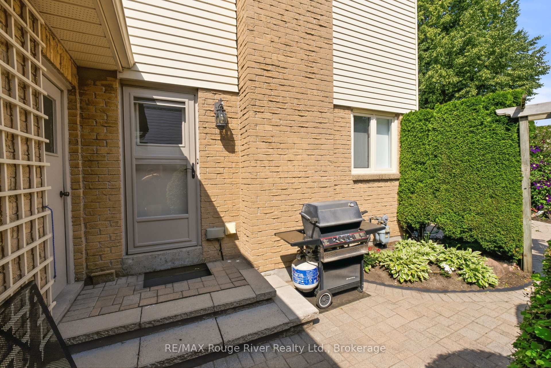 Photo 39 of 115 Pine Hills Road, Whitby, Blue Grass Meadows — HOMEH