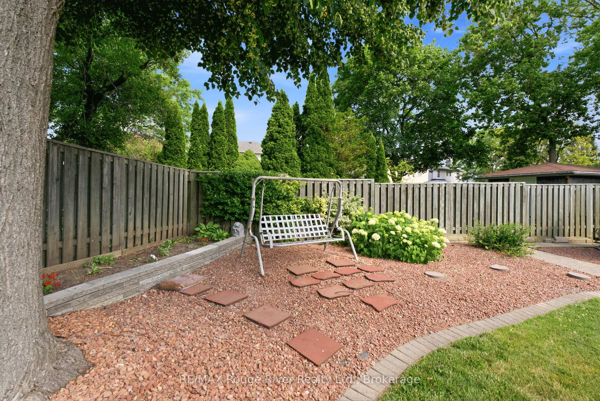 Photo 45 of 115 Pine Hills Road, Whitby, Blue Grass Meadows — HOMEH