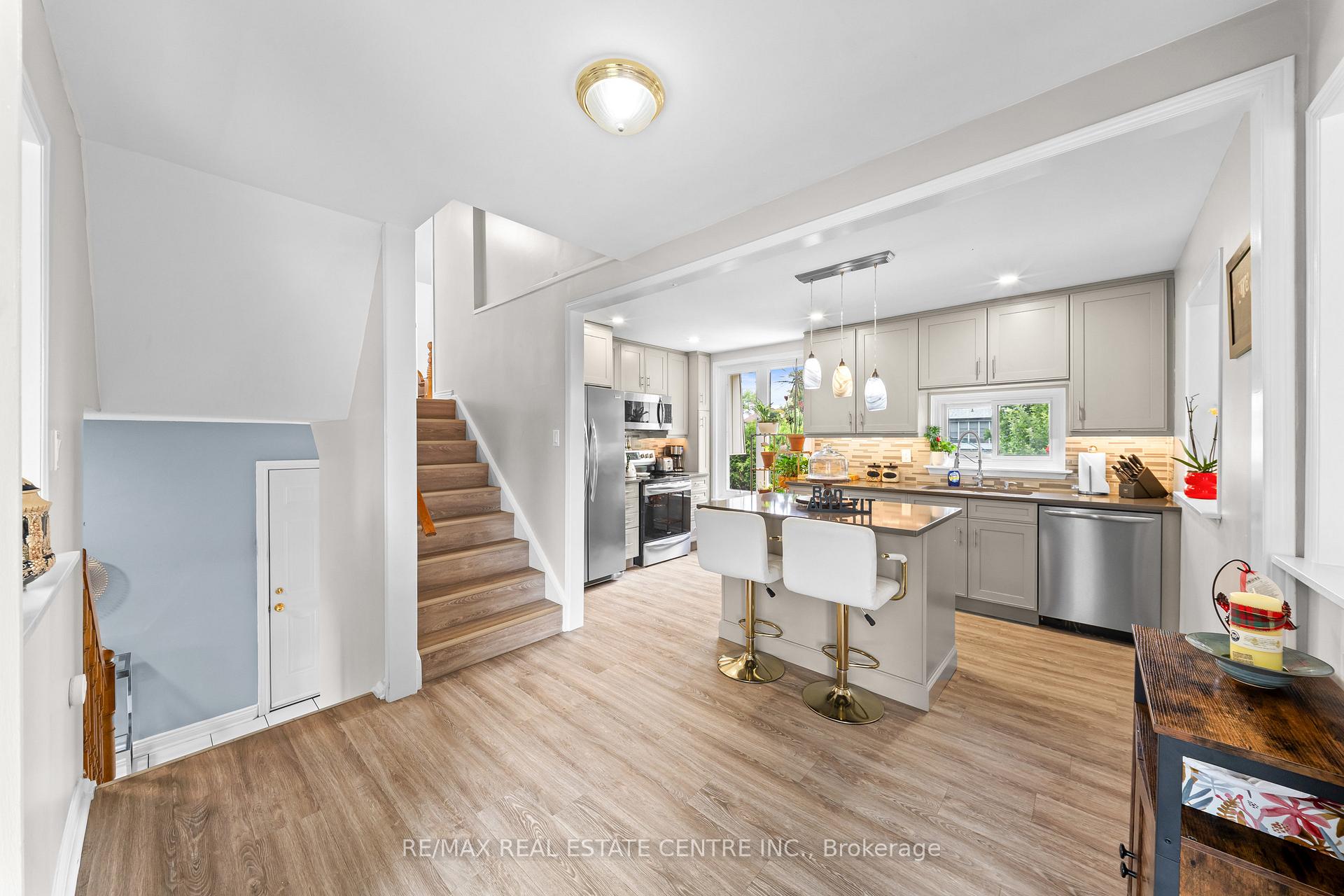 Photo 11 of 39 Grassmere Crescent, Brampton, Northgate — HOMEH