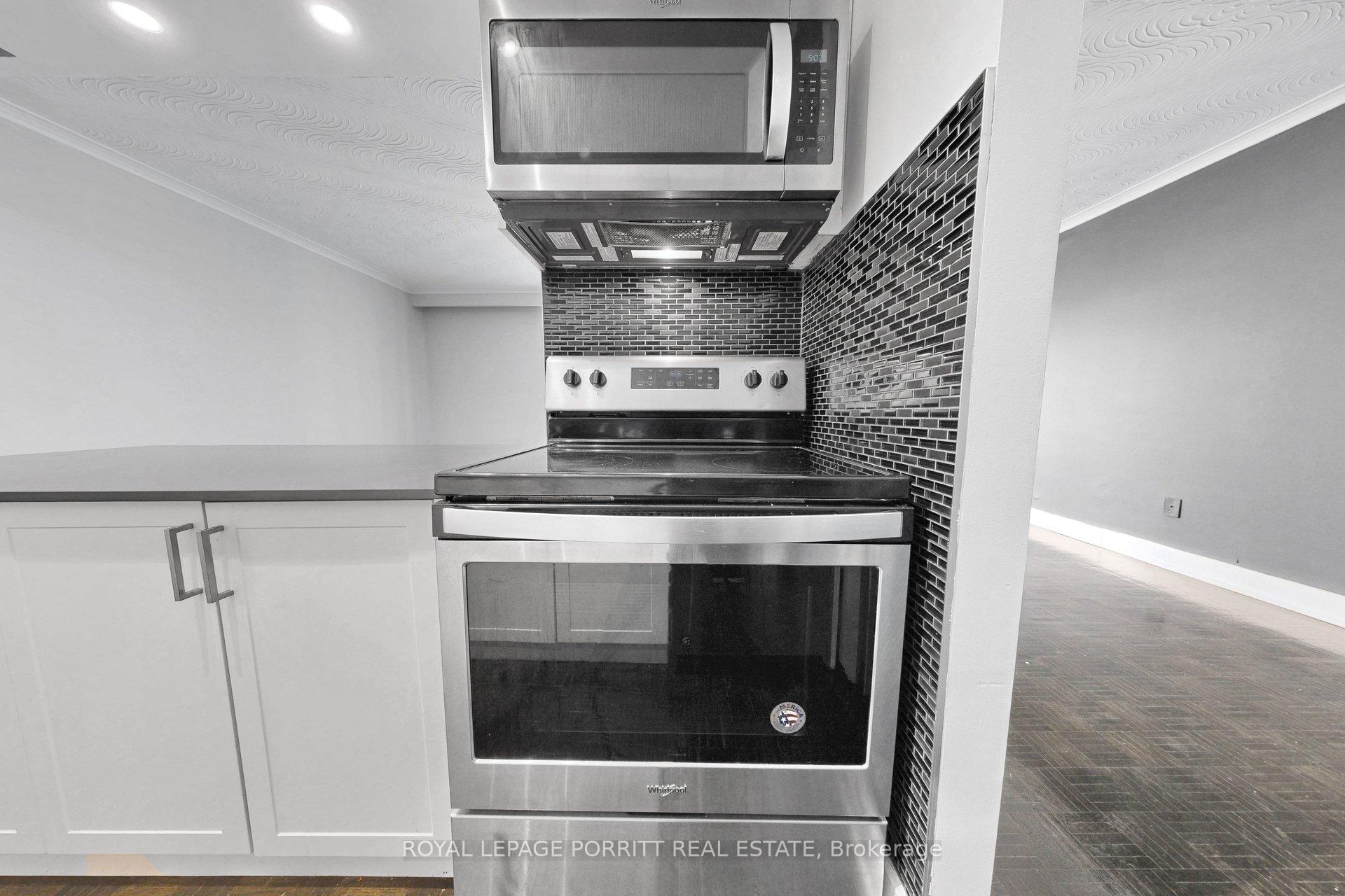 Photo 8 of Unit 8, 4 Superior Avenue, Etobicoke, Mimico — HOMEH