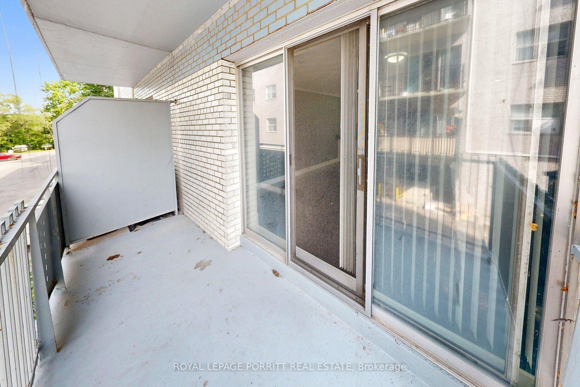 Photo 18 of Unit 8, 4 Superior Avenue, Etobicoke, Mimico — HOMEH