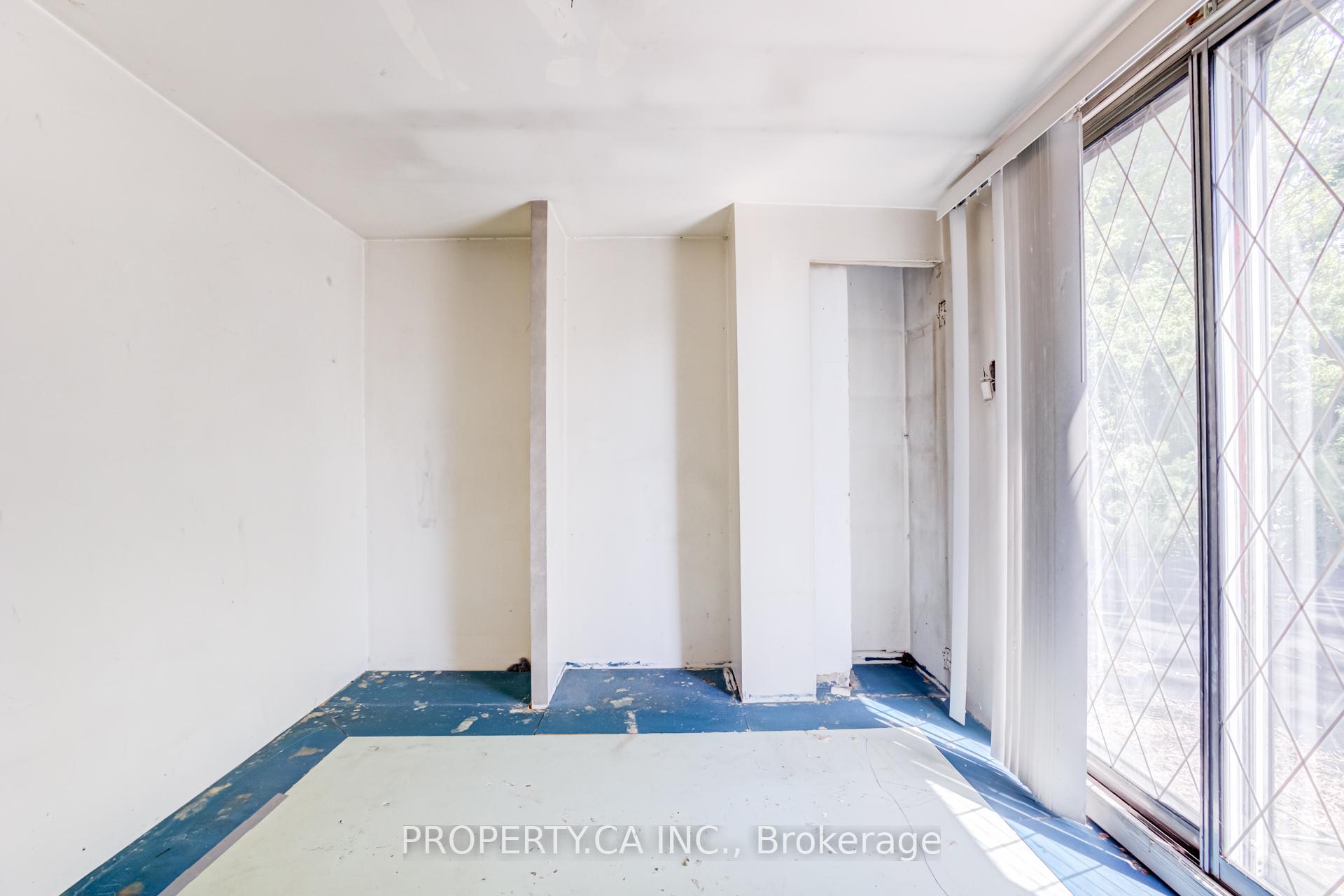 Photo 19 of 597 Rhodes Avenue, Toronto, Greenwood-Coxwell — HOMEH