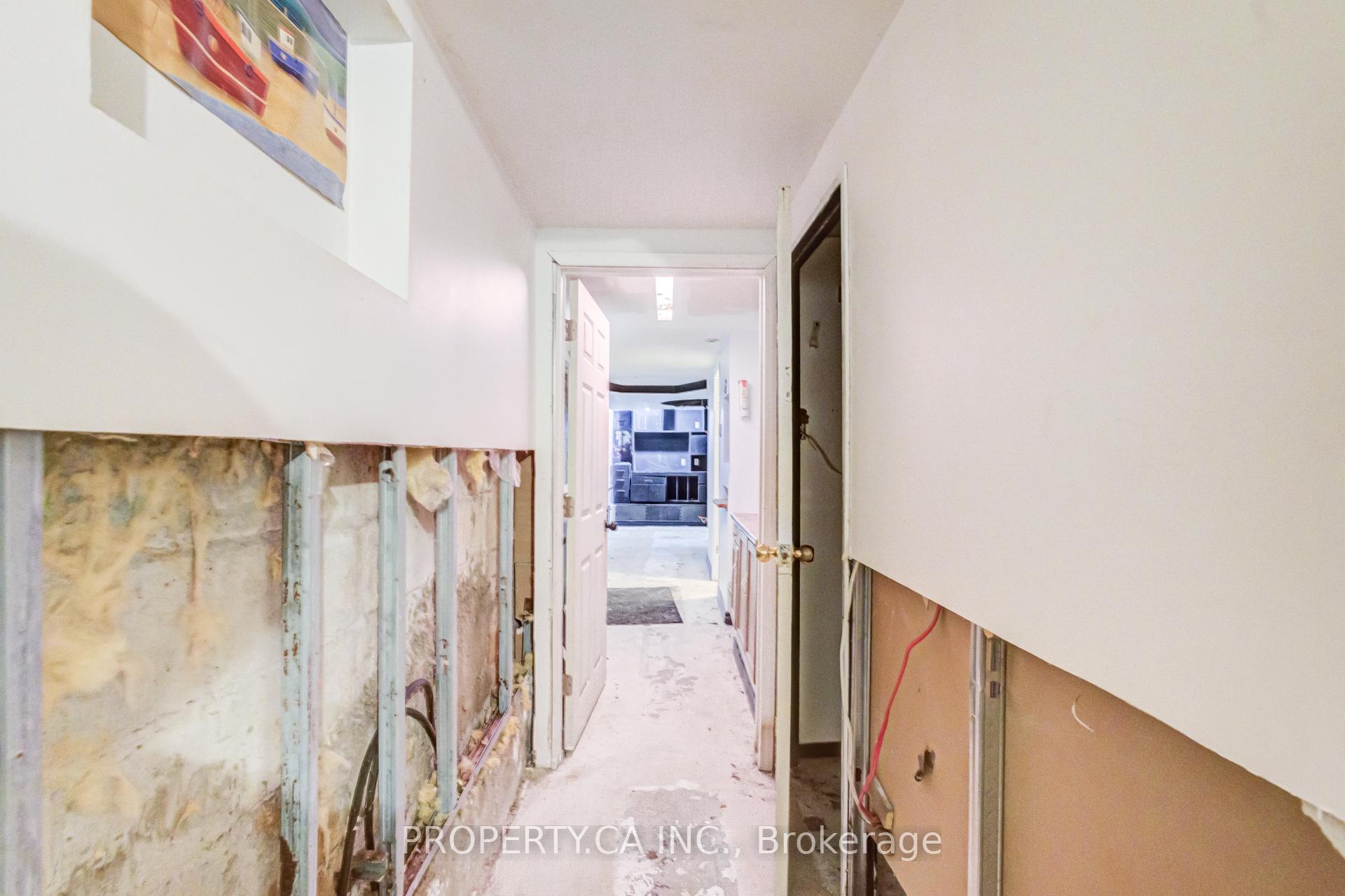 Photo 29 of 597 Rhodes Avenue, Toronto, Greenwood-Coxwell — HOMEH