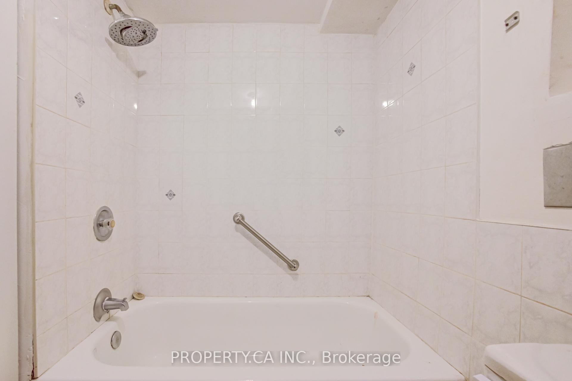 Photo 34 of 597 Rhodes Avenue, Toronto, Greenwood-Coxwell — HOMEH