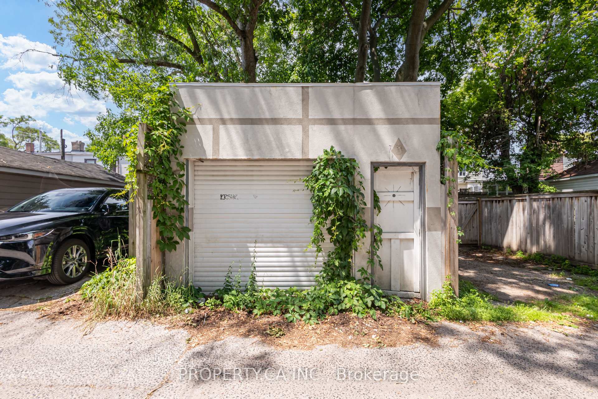Photo 40 of 597 Rhodes Avenue, Toronto, Greenwood-Coxwell — HOMEH