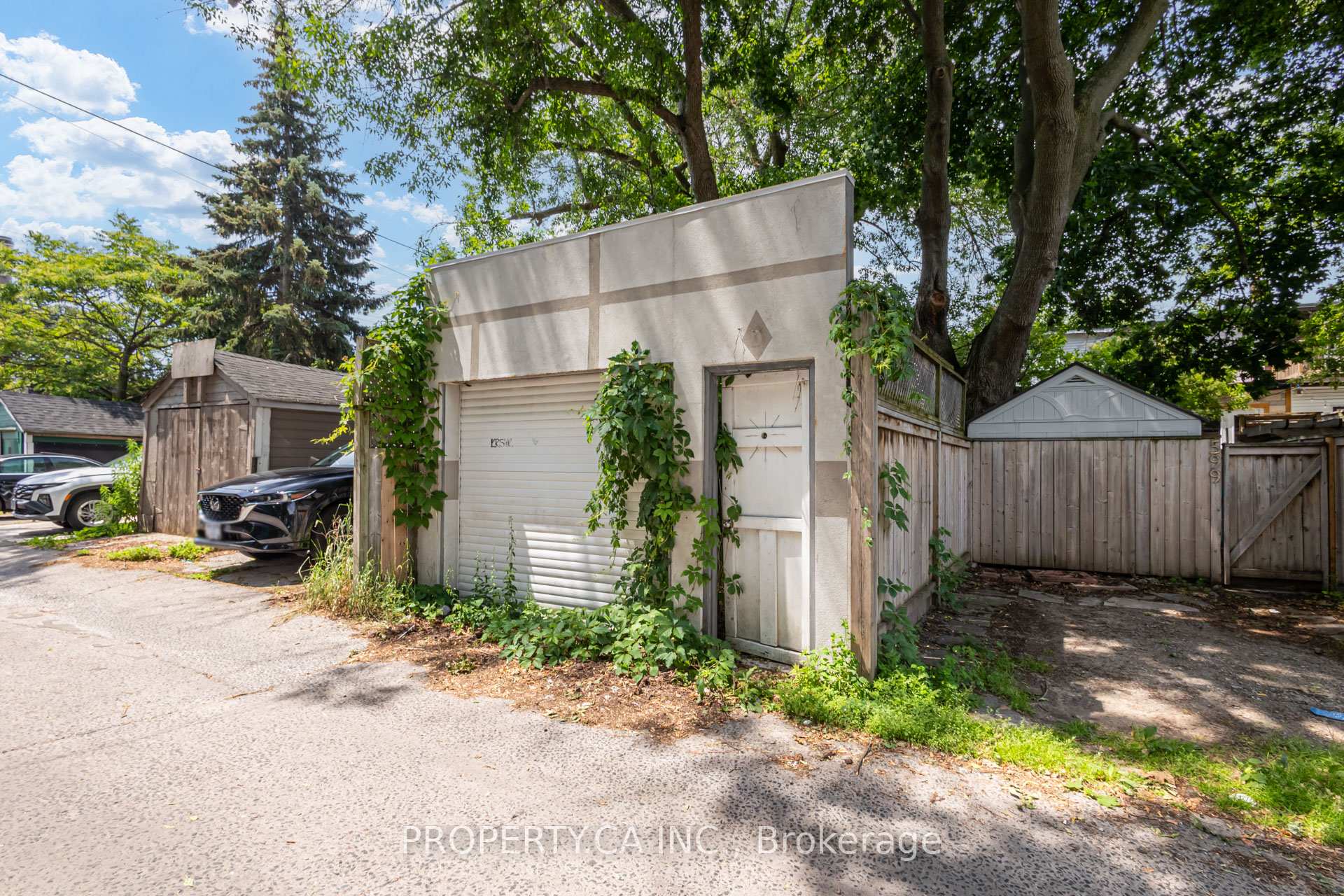 Photo 41 of 597 Rhodes Avenue, Toronto, Greenwood-Coxwell — HOMEH