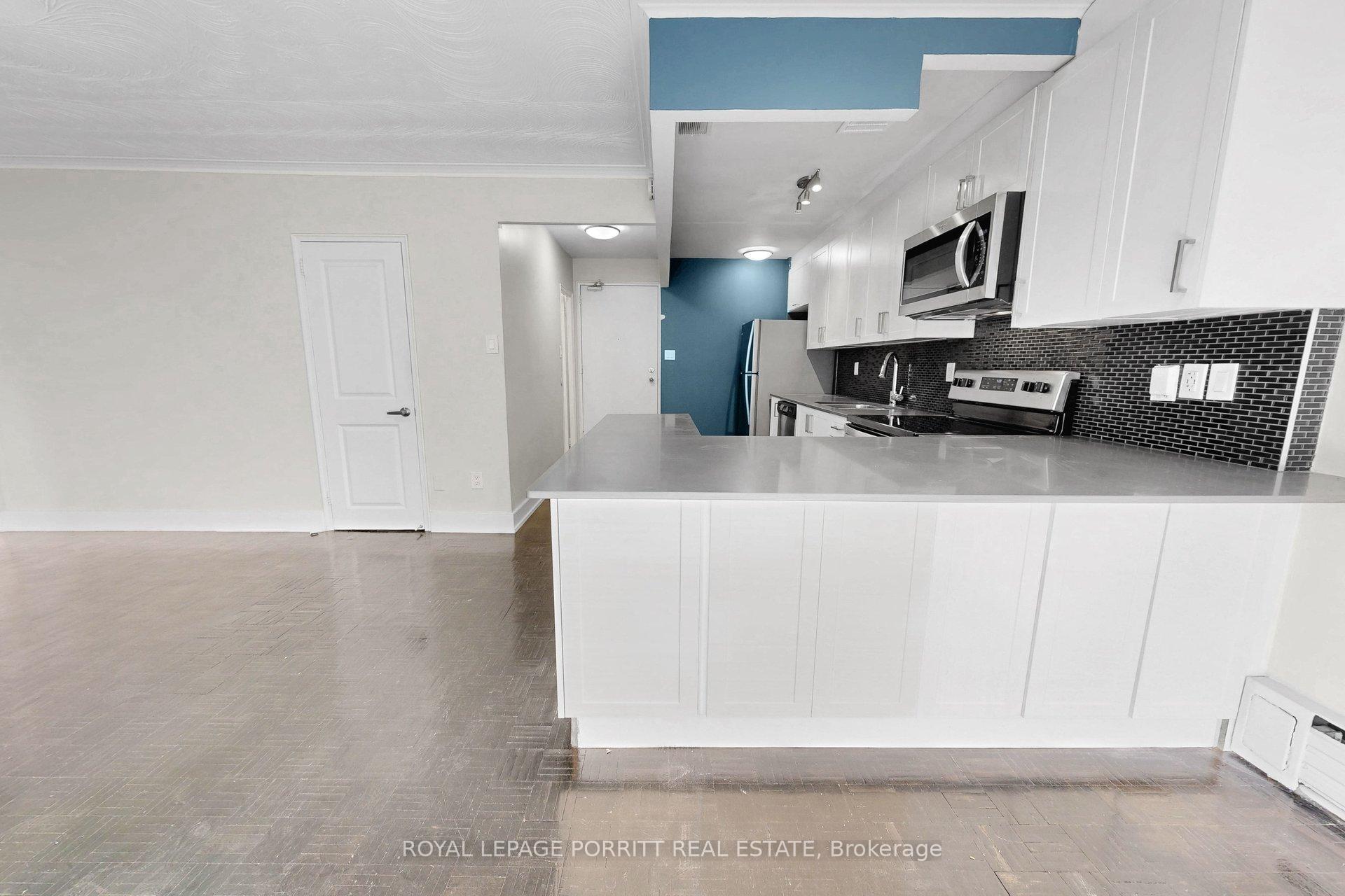 Photo 12 of Unit 30, 4 Superior Avenue, Etobicoke, Mimico — HOMEH