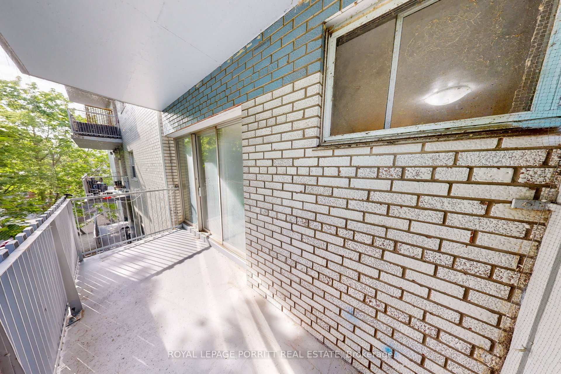 Photo 22 of Unit 30, 4 Superior Avenue, Etobicoke, Mimico — HOMEH