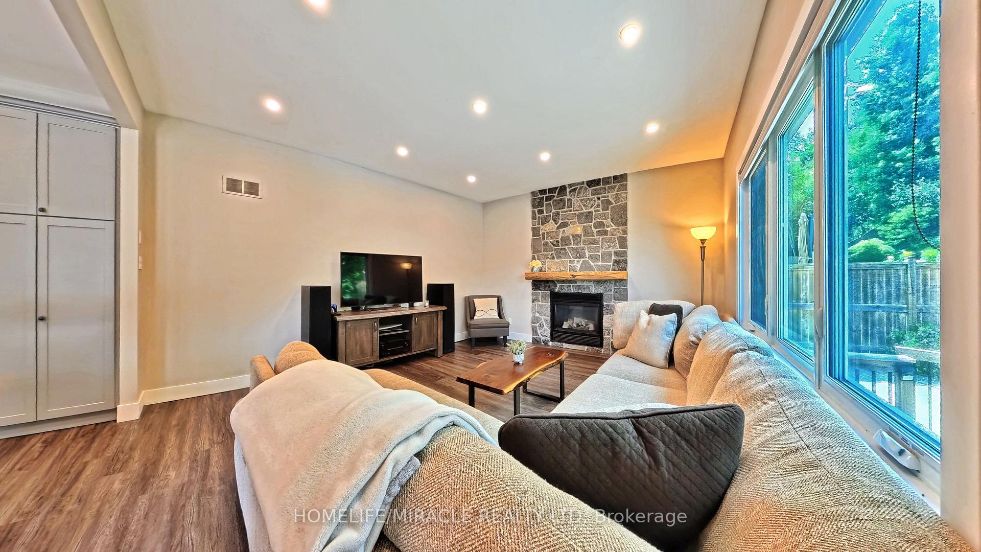 Photo 28 of 40 Mccormick Drive, Cambridge, Hespeler Village — HOMEH