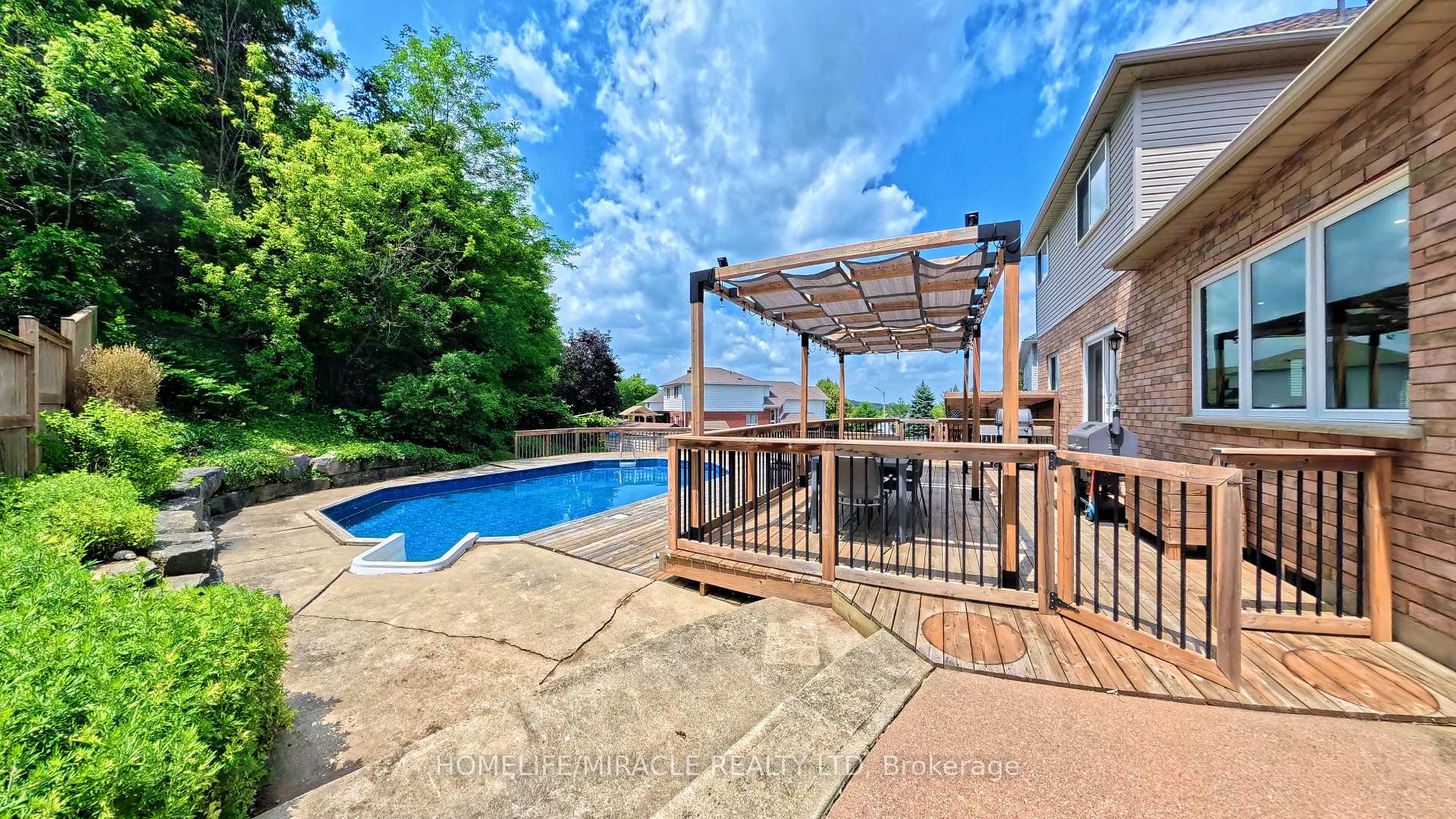 Photo 48 of 40 Mccormick Drive, Cambridge, Hespeler Village — HOMEH