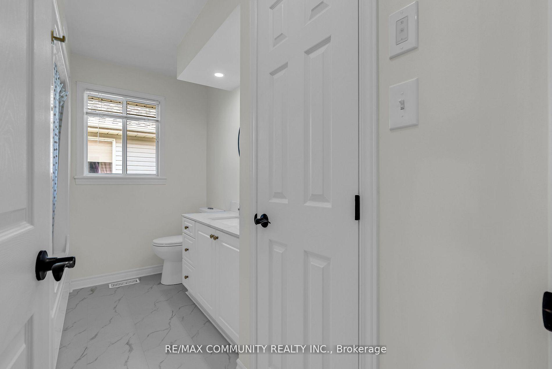 Photo 9 of 276 Northwoods Crescent, Cornwall, Cornwall — HOMEH