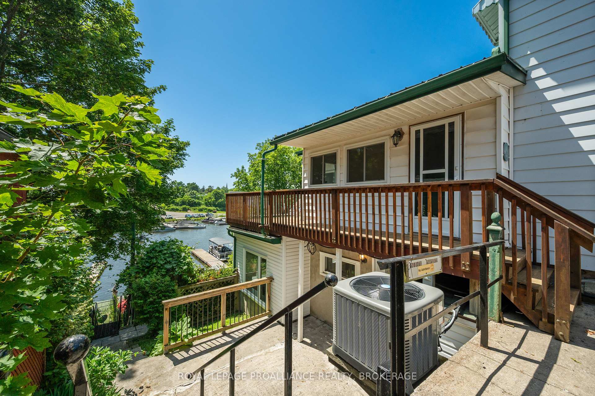 Photo 4 of 370 Stone Street S, Gananoque, Gananoque — HOMEH