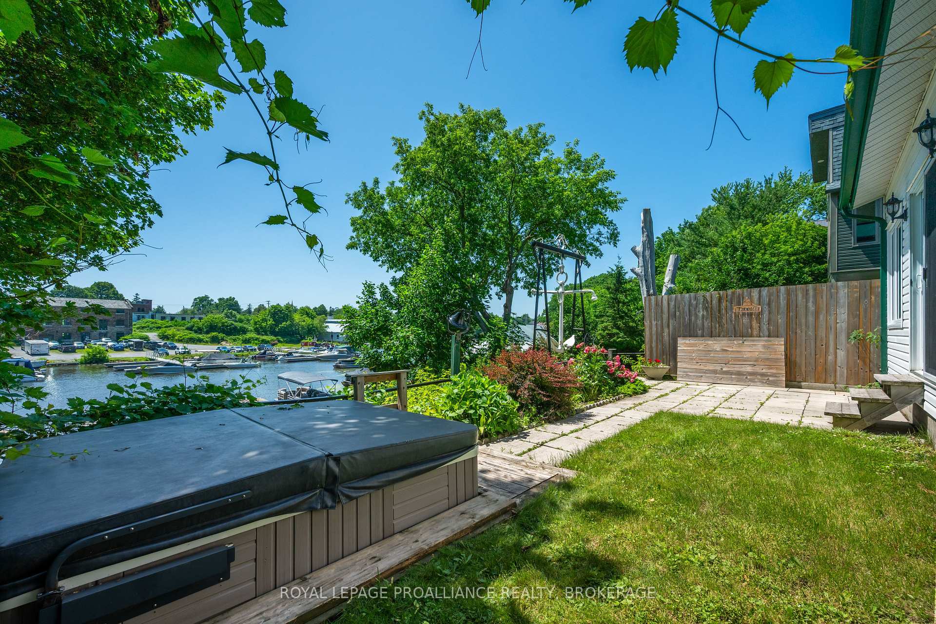 Photo 7 of 370 Stone Street S, Gananoque, Gananoque — HOMEH