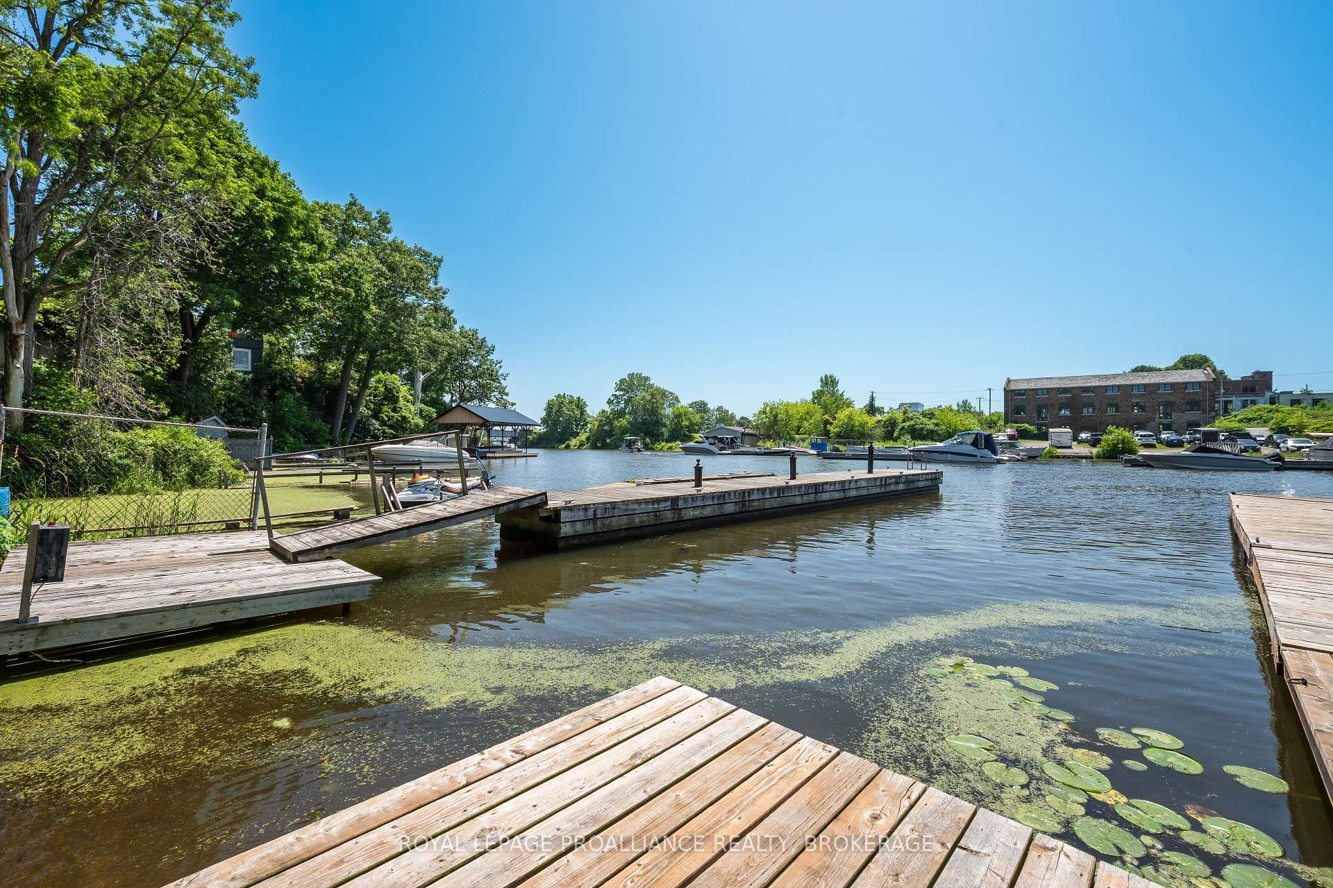 Photo 11 of 370 Stone Street S, Gananoque, Gananoque — HOMEH
