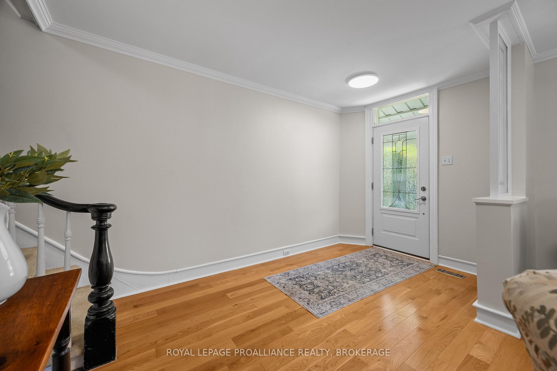 Photo 21 of 370 Stone Street S, Gananoque, Gananoque — HOMEH