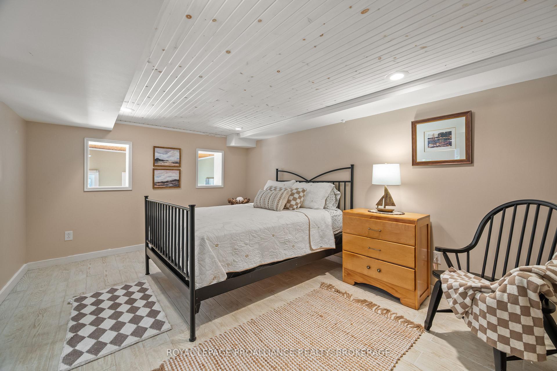 Photo 41 of 370 Stone Street S, Gananoque, Gananoque — HOMEH
