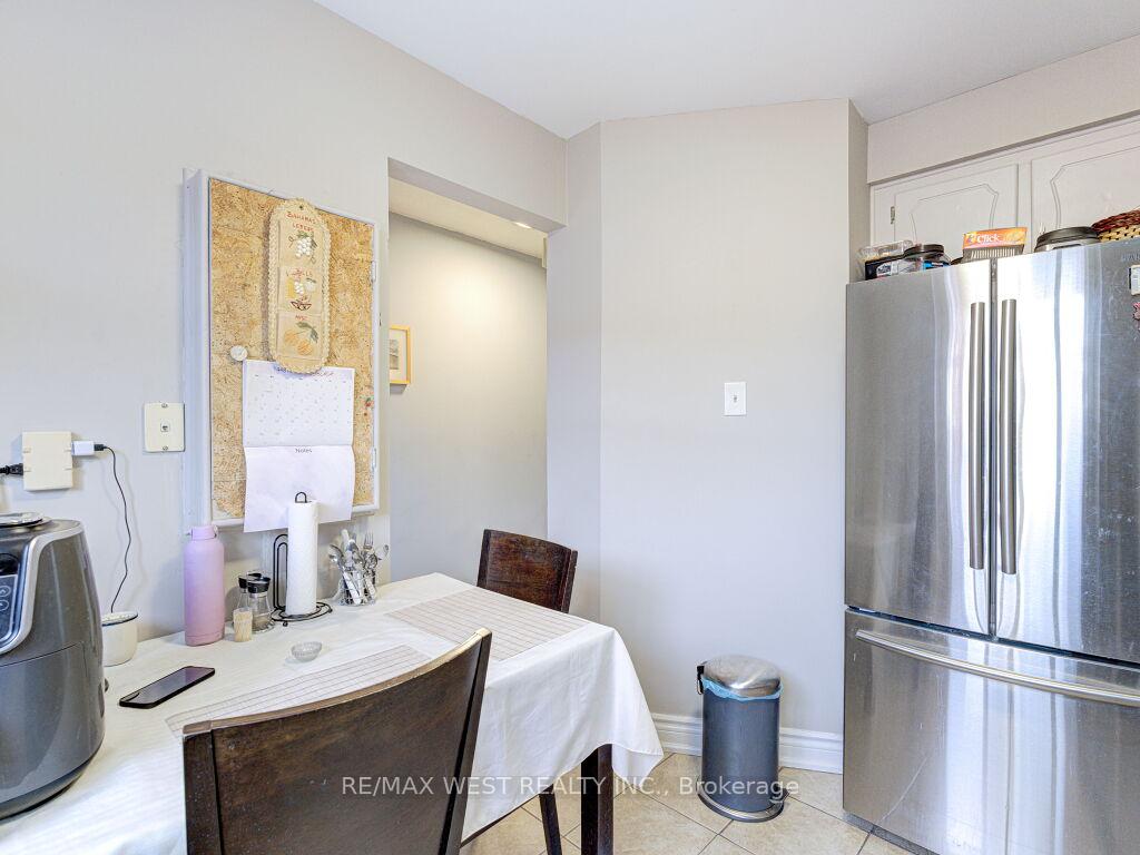 Photo 5 of Unit 22, 83 Irwin Road, Etobicoke, Elms-Old Rexdale — HOMEH