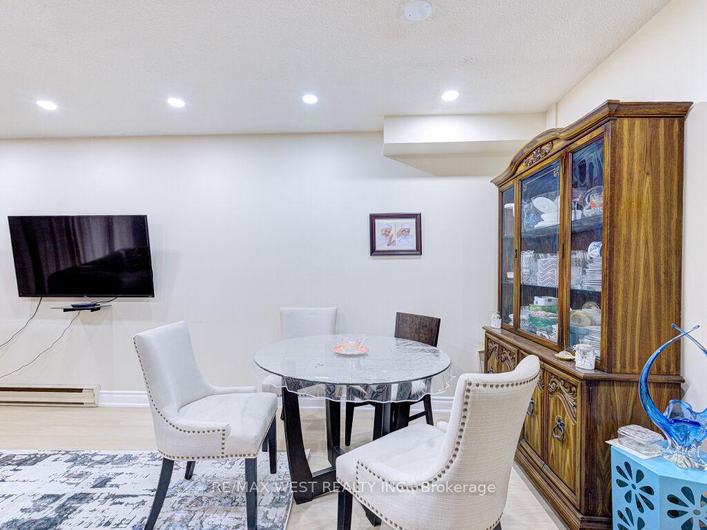 Photo 9 of Unit 22, 83 Irwin Road, Etobicoke, Elms-Old Rexdale — HOMEH