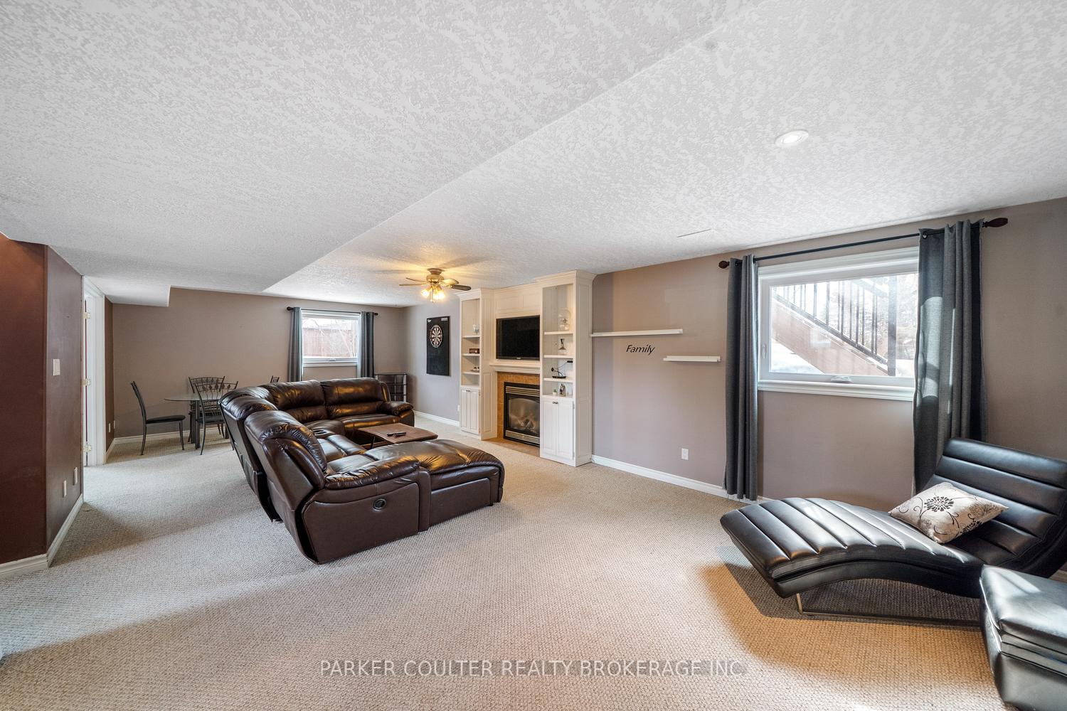 Photo 25 of 24 Parr Boulevard, Springwater, Rural Springwater — HOMEH