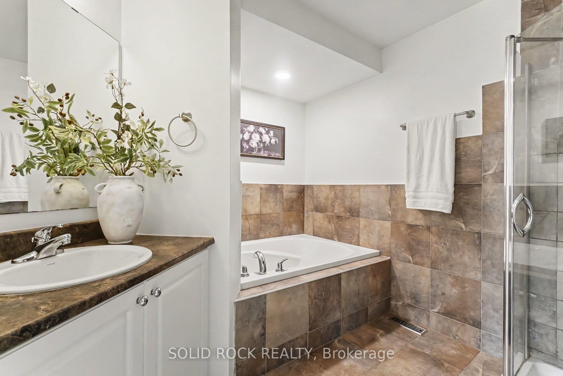 Photo 19 of 369 Citiplace Drive, Ottawa, Merivale Industrial Park/Citiplace — HOMEH