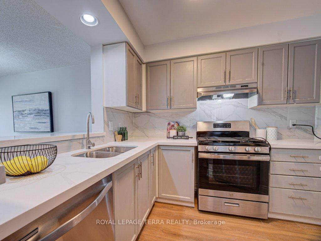 Photo 9 of 139 Werstine Terrace, Cambridge, Hespeler Village — HOMEH