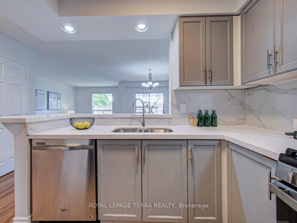 Photo 11 of 139 Werstine Terrace, Cambridge, Hespeler Village — HOMEH
