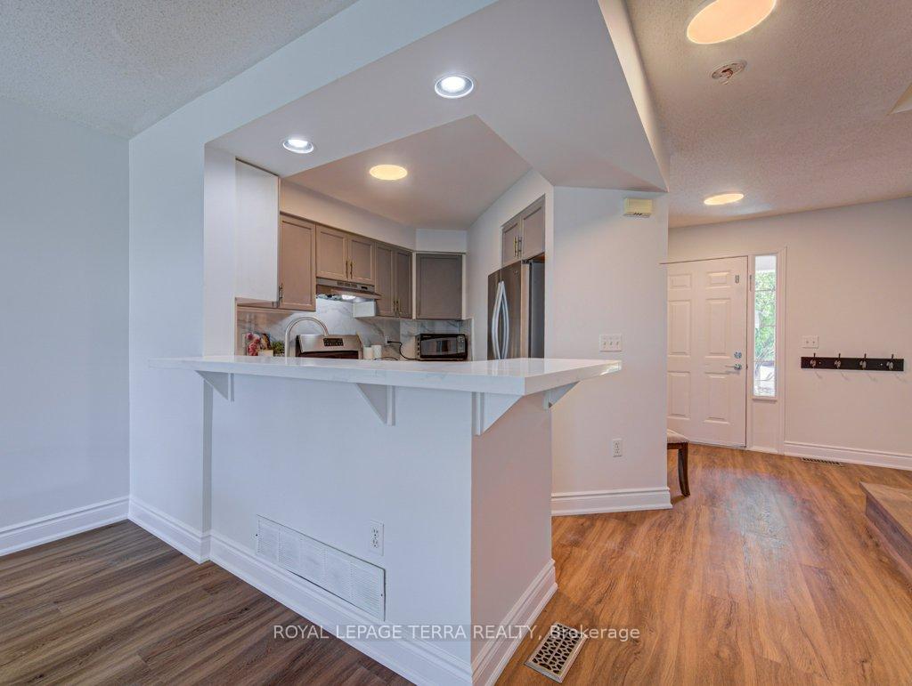 Photo 13 of 139 Werstine Terrace, Cambridge, Hespeler Village — HOMEH