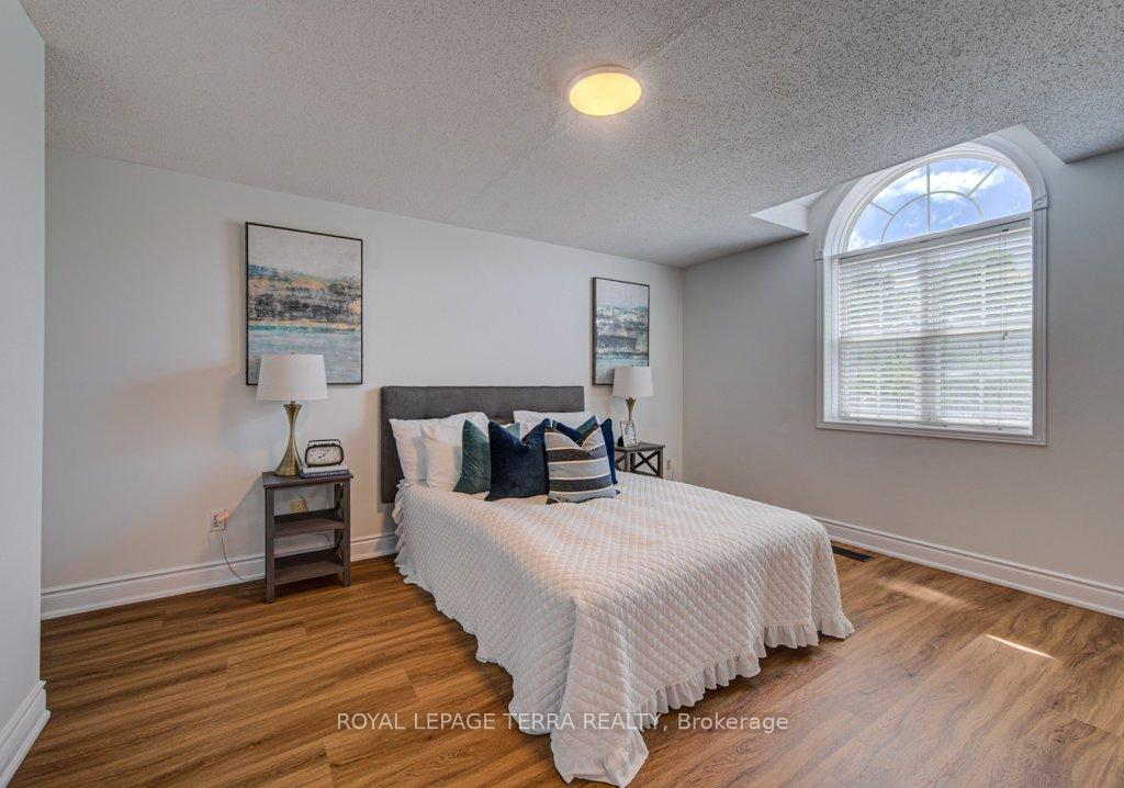Photo 23 of 139 Werstine Terrace, Cambridge, Hespeler Village — HOMEH