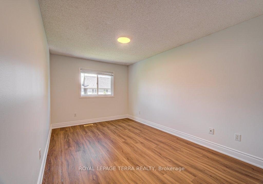 Photo 24 of 139 Werstine Terrace, Cambridge, Hespeler Village — HOMEH