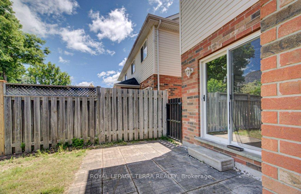 Photo 40 of 139 Werstine Terrace, Cambridge, Hespeler Village — HOMEH