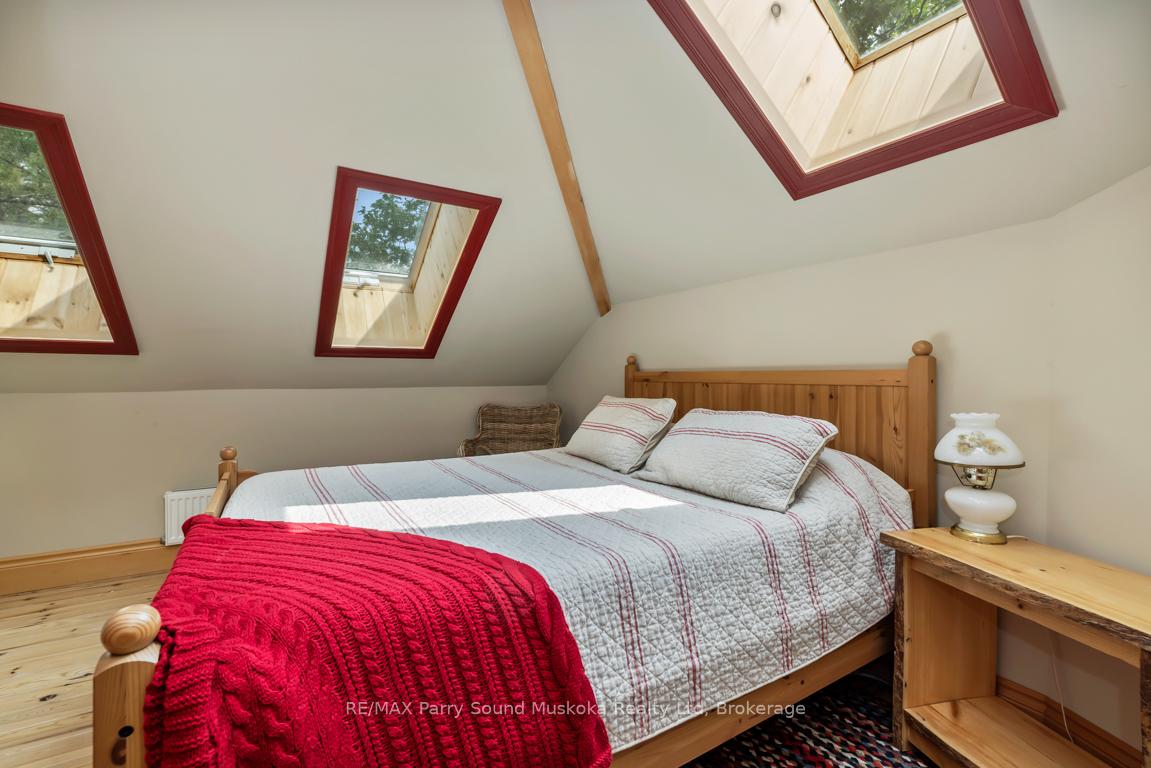 Photo 37 of 10 Sawdust Bay Road, Carling — HOMEH