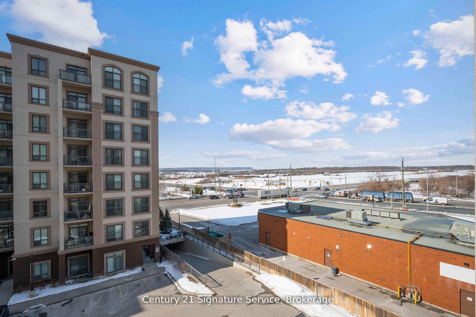 Photo 21 of Unit 405, 2486 Old Bronte Road, Oakville, Westmount — HOMEH