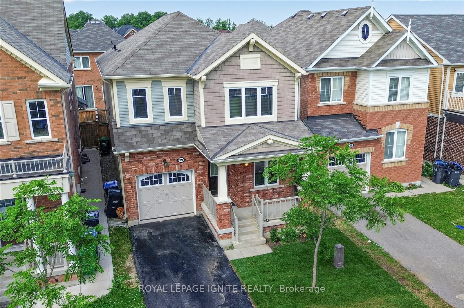 Photo 3 of 39 Feeder Street, Brampton, Northwest Brampton — HOMEH