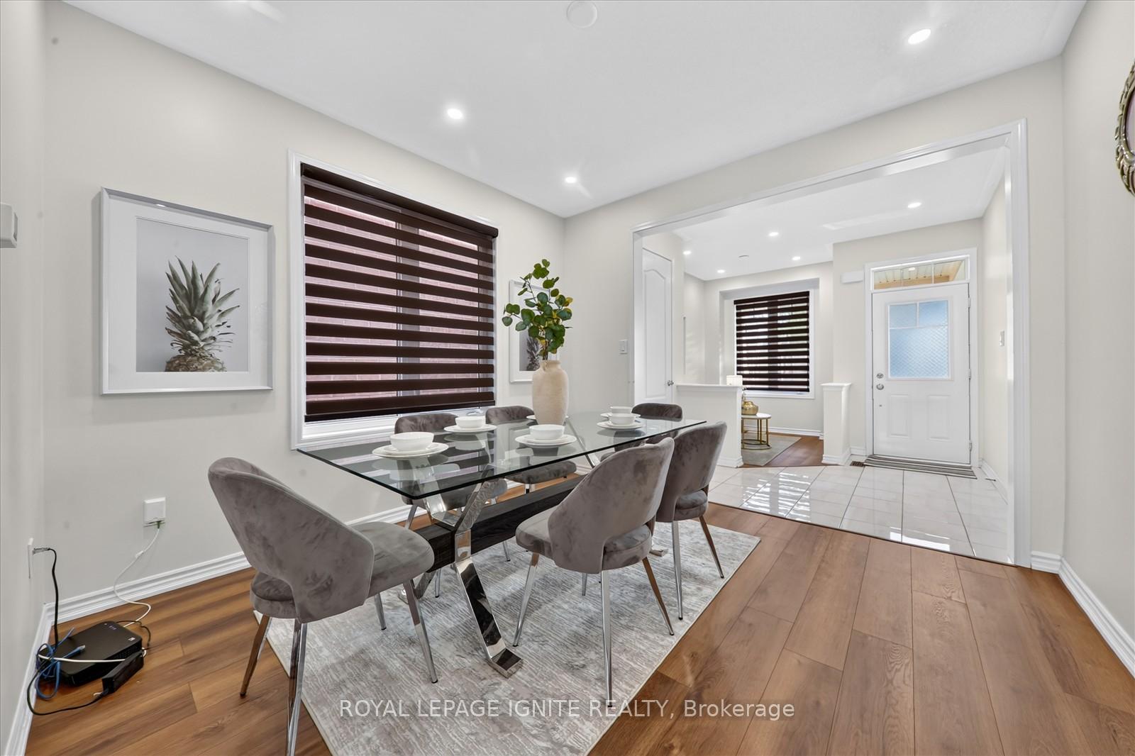 Photo 11 of 39 Feeder Street, Brampton, Northwest Brampton — HOMEH